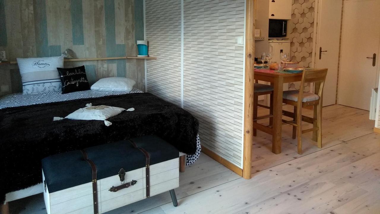 Le Haut Village Chambre D'Hotes Mobi-Loft Cosy Sauna ,Douche ,Chromotherapie Arrest Exteriér fotografie