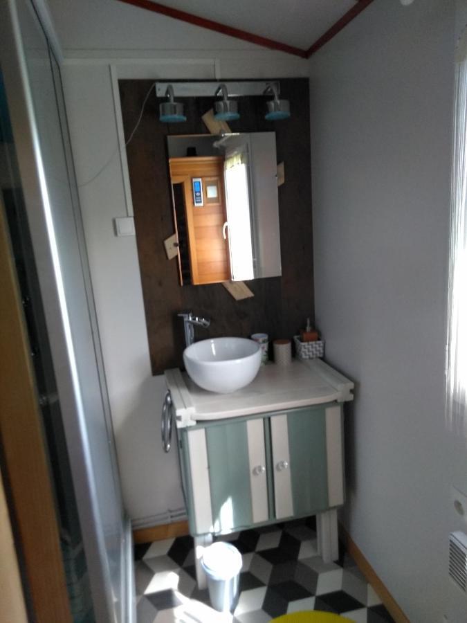 Le Haut Village Chambre D'Hotes Mobi-Loft Cosy Sauna ,Douche ,Chromotherapie Arrest Exteriér fotografie