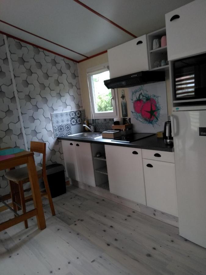 Le Haut Village Chambre D'Hotes Mobi-Loft Cosy Sauna ,Douche ,Chromotherapie Arrest Exteriér fotografie