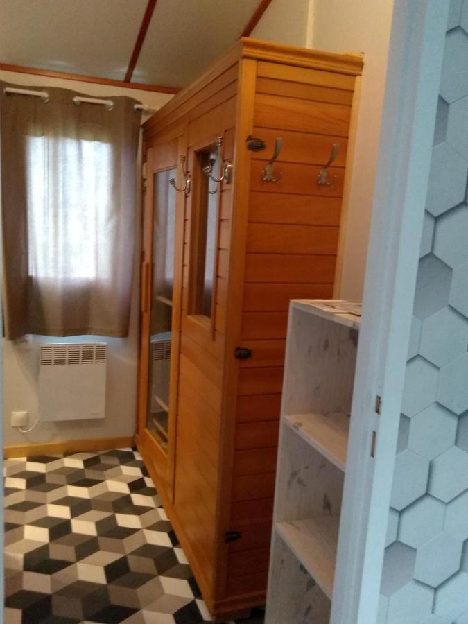 Le Haut Village Chambre D'Hotes Mobi-Loft Cosy Sauna ,Douche ,Chromotherapie Arrest Exteriér fotografie